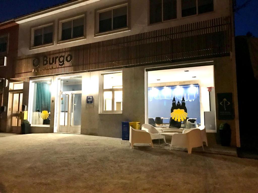 Albergue O Burgo O Pedrouzo Eksteriør billede